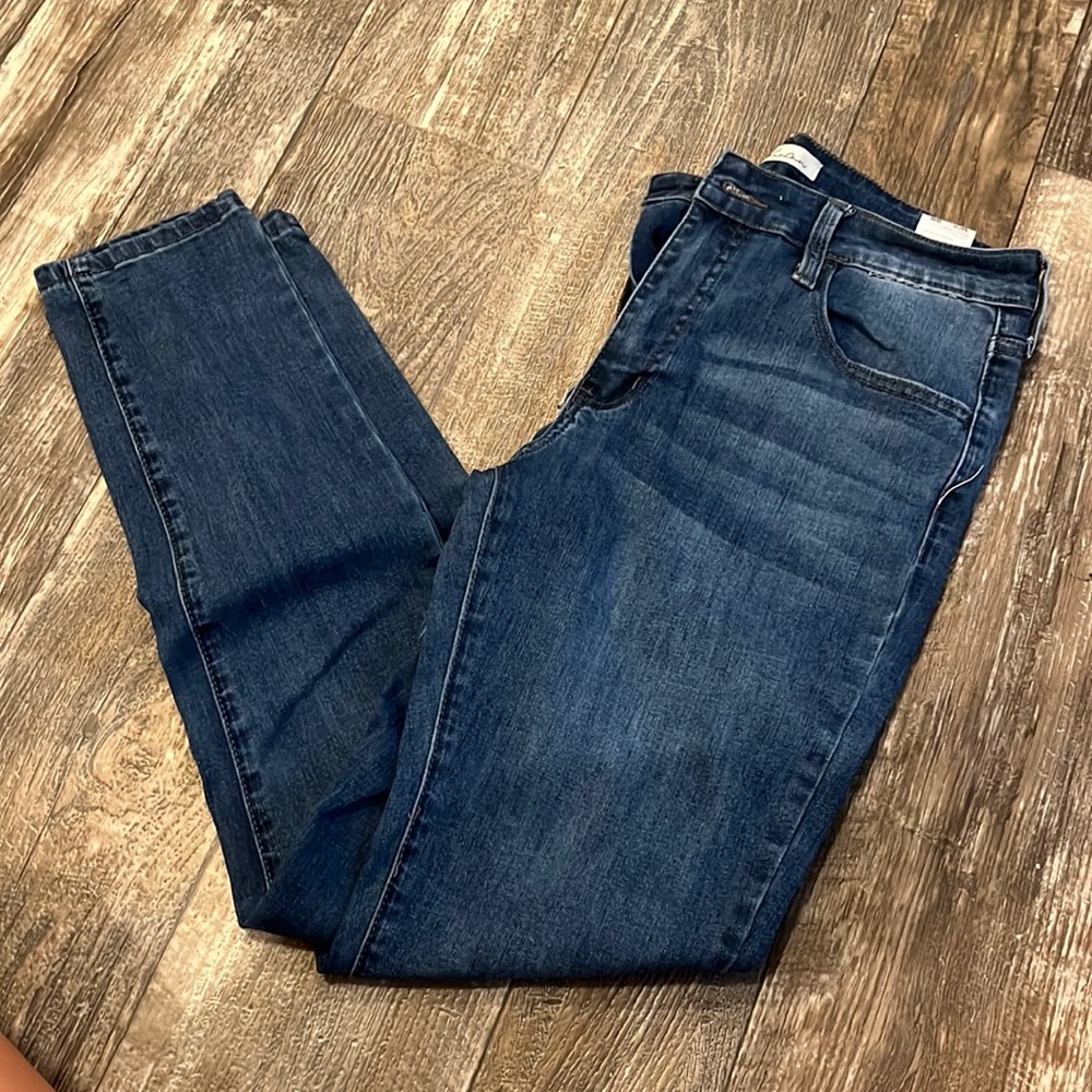 KanCan skinny jeans